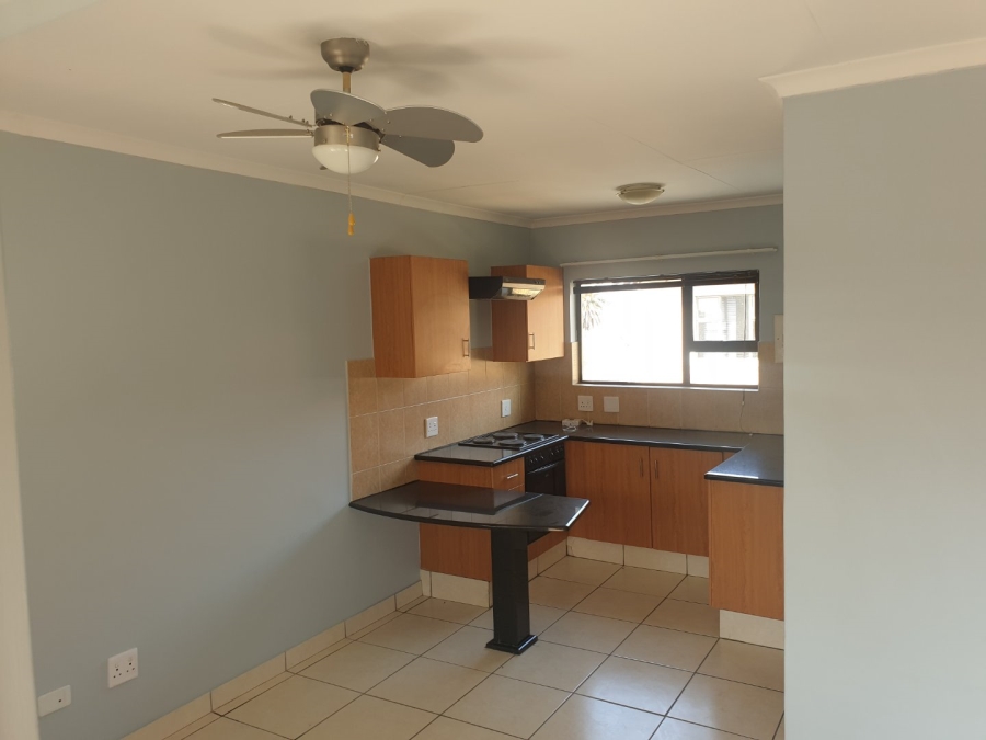 1 Bedroom Property for Sale in Potchefstroom North North West